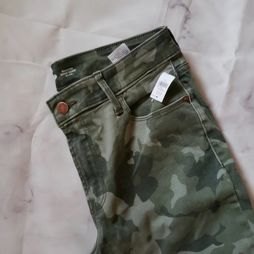 OLD NAVY rockstar super skinny camouflage jeans  10 - Picture 3 of 8